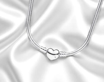 Collar con colgante de corazón de plata único, elegante collar de cadena de serpiente, regalo para novia, collar único y delicado, joyería de corazón, regalo para ella