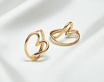 Hartvormige oorringen, 14K vergulde sieraden, modern sculpturaal accessoire, cadeau voor haar