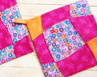 Patchwork Pot Holder Coaster Set: Quilted Floral Dopamine Hot Pads Table Setting
