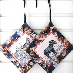 Patchwork Pot Holder Coaster Set of 2: Farm Animals French Country Style