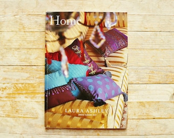 LAURA ASHLEY HOME Vintage 2001 home decoration and furnishings catalogue English edition