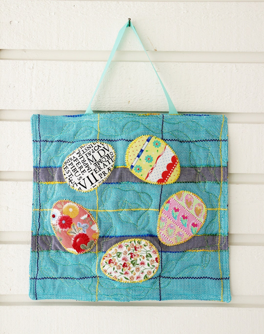 Easter Wall Hanging 3 Opt Sign Decor Mini Quilt Egg Wreath Ornament ...