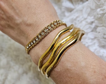 Vintage Ellen Kiam Bangle Set, 3 Wavy Bracelets, Goldtone Gift for Her