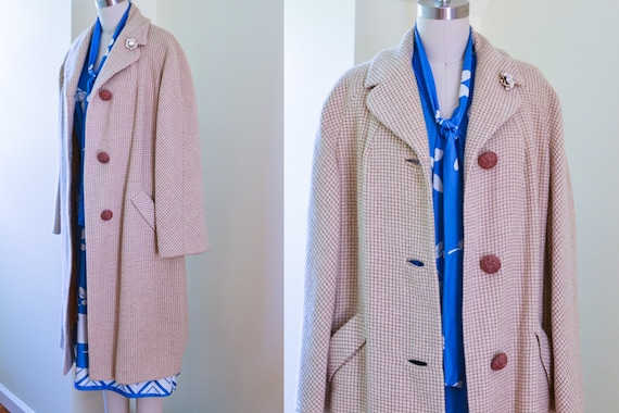 Vintage Women's Swing Coat, Cream and Brown Check… - image 1