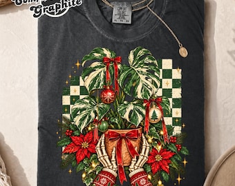 Comfort Colors Gothic Plant Christmas Shirt, Holiday Plant Lover Graphic Tee, Skeleton Hand Monstera Tshirt, Goth Garden Mom Gift T-shirt