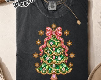 Comfort Colors Rhinestone Christmas Tree Shirt, Sweatshirt for Women, Sparkly Christmas Graphic, Glam Holiday Sweater, Bling Christmas shirt