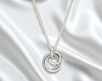 Familie eingekreist Anhänger Halskette Sterling Silber, elegante Damen Schmuck als Symbol für Liebe und Zusammengehörigkeit, perfektes Geschenk für Sie