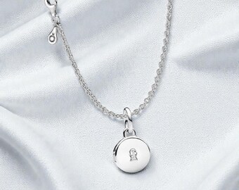 Silver Love Locket Necklace Gift Set, Whimsical Jewellery for Women, Elegant Romantic Accessory, Magical Gift for Her