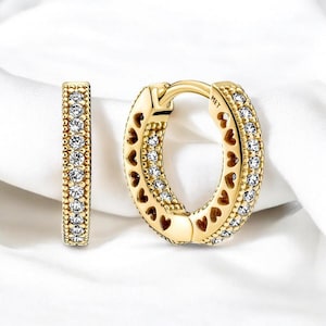 Delicados pendientes de aro con corazón grabado, elegantes pendientes de aro con corazón de oro, pendientes de oro de 14 k, joyas de corazón con circonita cúbica, regalo para ella