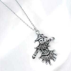 Collier bouffon fait main en argent sterling 925 - Collier joker arlequin, breloque Joker, symbolisme du joker du tarot, bijoux de clown de festival gothique