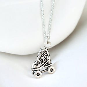 Silver skate necklace 3D - Groovy Skate Charm -  Sports Jewelry - Skater Gift - Figure Skating Gift - Skating Boots Necklace