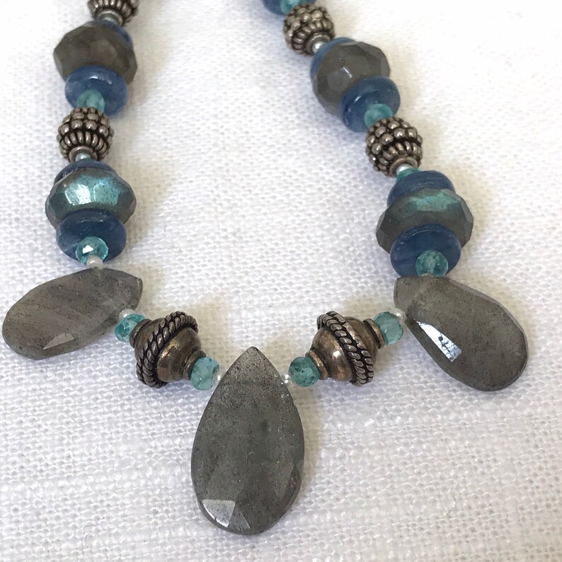 Street lamp Labradorite Necklace image 2