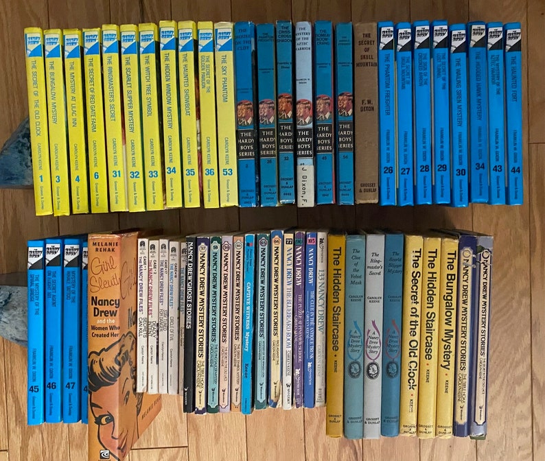 Nancy Drew Hardy Boys Books: Newer, Glossy Flashlight Hardcovers Paperbacks Cameo, Ex-Library Lots to Choose From image 1