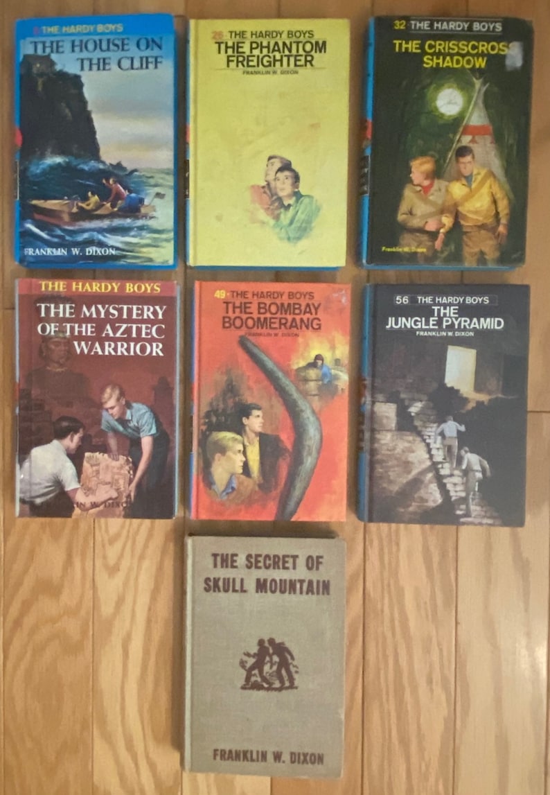 Nancy Drew Hardy Boys Books: Newer, Glossy Flashlight Hardcovers Paperbacks Cameo, Ex-Library Lots to Choose From image 3