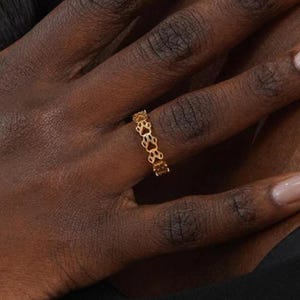 Anillo de oro macizo de 14 quilates con forma de pata, joya de eternidad para esposa, delicado anillo conmemorativo con forma de pata de perro o gato pequeño, anillo de recuerdo de oro macizo de 14 quilates.