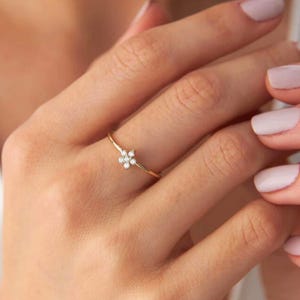 Daisy Flower Diamond Ring, Wedding Engagement Jewelry, Antique Rings, Floral Moissanite Ring, 14K Solid Gold Rings for Women, Dainty Ring