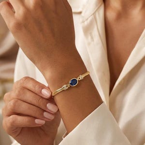 Blue Sapphire Silver Bracelet, Birthstone Bracelet for Womens, Dainty Herringbone Chain Jewelry, Luxury Gold Bangle, White Gold Bracelet