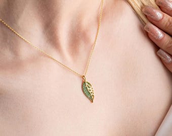 Emerald Leaf Necklace, Dainty Bridal Necklace, Green Leaf Necklaces for Women, Olive Branch Gold Necklace, Nature Inspired Silver Necklace