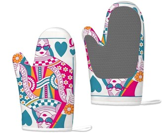Queen of Hearts Kitchen Decor Gift Pot Holder Duo Silicone Oven Mitts Heat Resistant Set