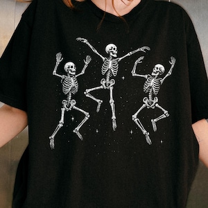 Camiseta de esqueleto bailando de los 90, estilo vintage de los 90, camiseta retro de esqueleto, camiseta divertida de calavera, camiseta para amantes del baile, camiseta para amantes de Halloween