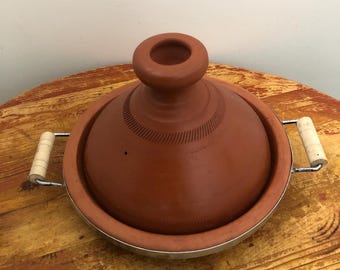 Handmade Moroccan clay tagine for cooking – 30 cm (serves 4-6 people) Express Shipping