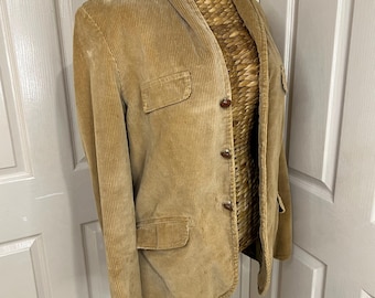 Vintage 70s Tan corduroy jacket with woven wood buttons and epaulets