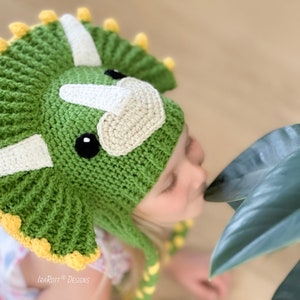 CROCHET PATTERN Zingy Dinosaur Hat