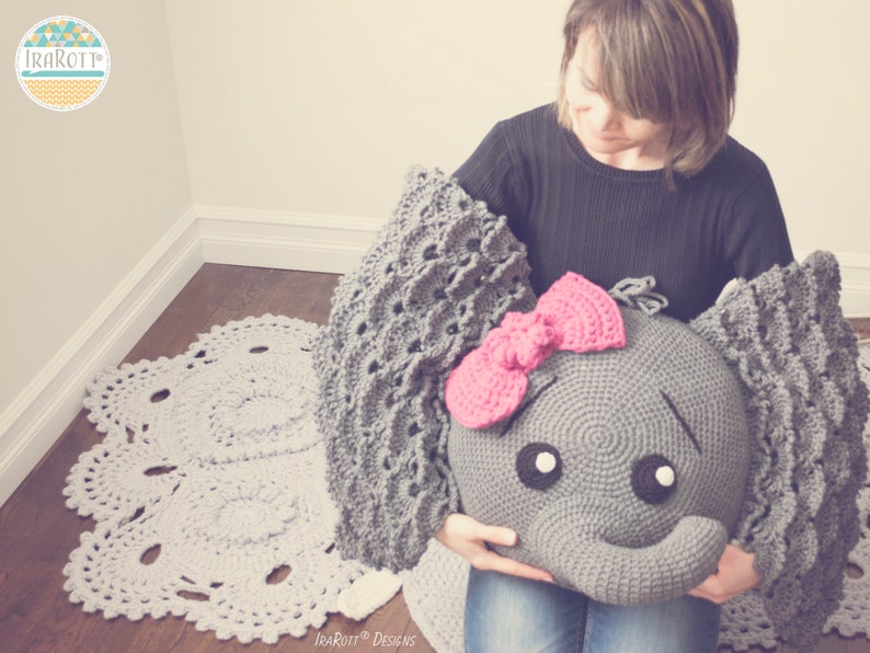 CROCHET PATTERN Josefina and Jeffery Elephant Pillow image 4