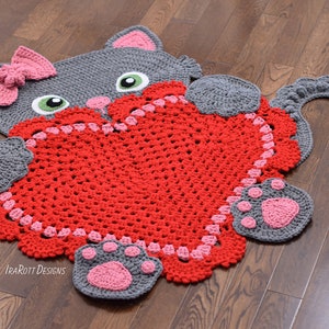 CROCHET PATTERN Kitty Cat Heart Animal Rug image 1