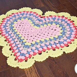 CROCHET PATTERN Kitty Cat Heart Animal Rug image 5