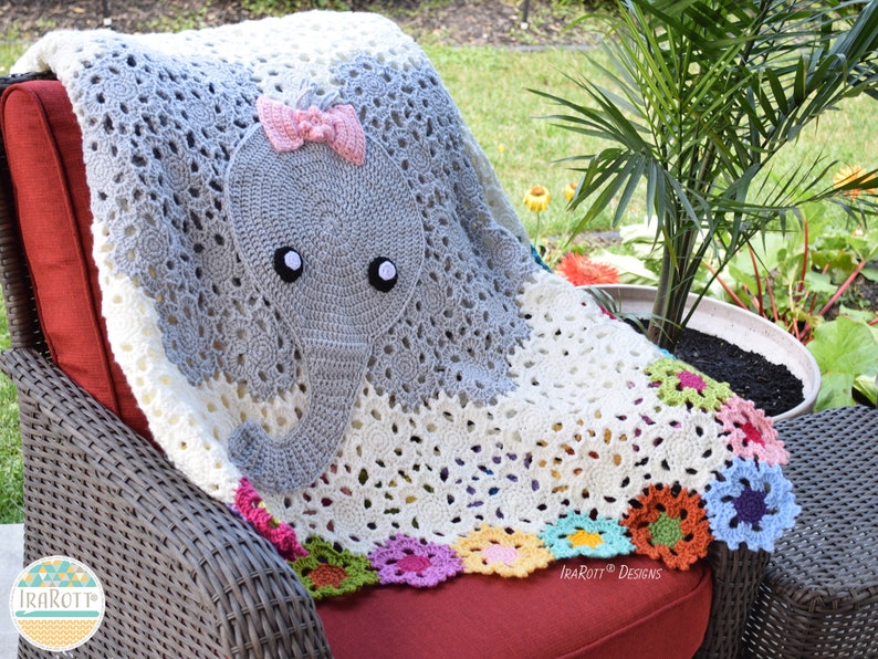 CROCHET PATTERN Josefina and Jeffery Elephant Blanket image 3