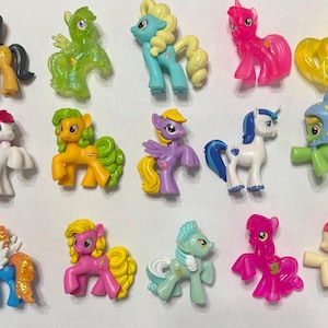 My Little Pony Blind Bag Toys. Assorted ponies. Mini Figures and Cake Toppers