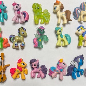 My Little Pony Blind Bag Toys. Assorted ponies. Mini Figures and Cake Toppers