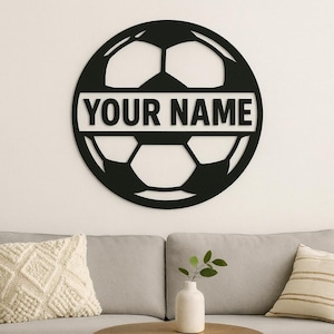 Goal Bound – Decoração de parede de metal com bola de futebol personalizada com nome