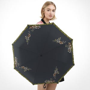 Embroidered Black Folding Umbrella: UPF50+ Sun Protection, Floral Lace