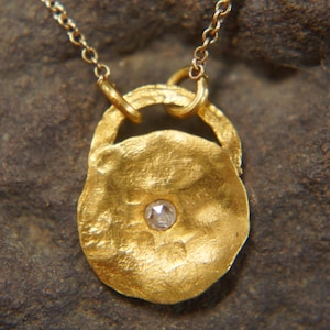 24k gold pendant//unique gold pendant//24k solid gold pendant//24k gold set//charm and studs set//solid gold bride set//24k gold diamond set