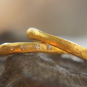 wedding ring set//24k gold and diamonds ring//organic engagement ring//24k gold engagement//artisan diamond ring//boho engagement ring