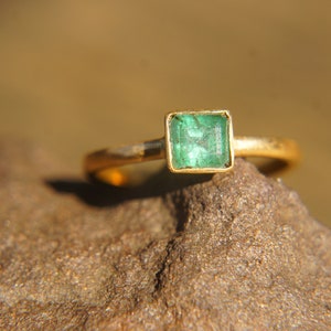 gold emerald ring ,green emerald ring, 22k gold ring, unique engagement ring, 22k gold emerald ring, emerald engagement ring, gold emerald