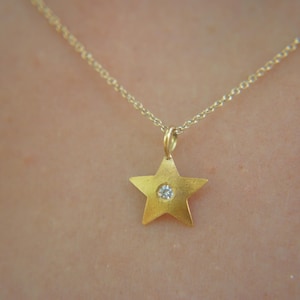 24k gold star pendant//gold star charm//24k gold star pendant//diamond gold pendant//24k gold pendant//solid gold charm//24k gold necklace