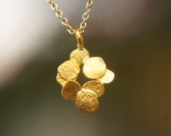 hänge i massivt 24k guld//halsband med guldklimp//hänge i stort sten//hänge i massivt guld//hänge i 24k guld// berlock i massivt guld//halsband i 24k guld