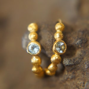 24k gold hoop earring//blue aquamarine hoop earring//24k gold jewelry//handmade artisan hoop earring//artisan gold hoops//unique rustic hoop