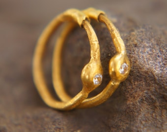 diamond gold hoop earring//gold hoop earring//24k gold jewelry//handmade artisan hoop earring//artisan fine gold hoops//unique rustic hoop