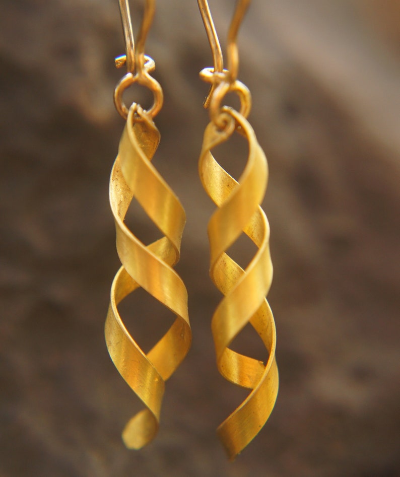 22k solid Gold Twist Earrings Spiral Earrings Gold Spiral Earrings Threader Earrings Gold Earrings 22k solid Gold Earrings artisan handmade image 5