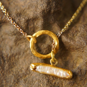 24k gold pearl Pendant//Gold pearl Pendant//pearl gold chain//pearl pendant//24k gold pendant//artisan 24k gold pearl pendant//pearl chain