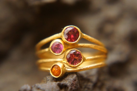 Gold,Silver Nine Precious Gem Ring at Rs 4800 in Jaipur | ID: 22220815688