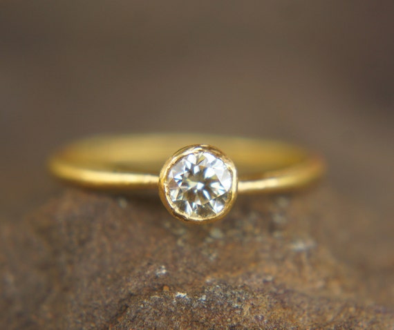 Vintage 18K Yellow Gold Double Diamond .24 Carat Diamond Ring Size 6 1/4 |  eBay