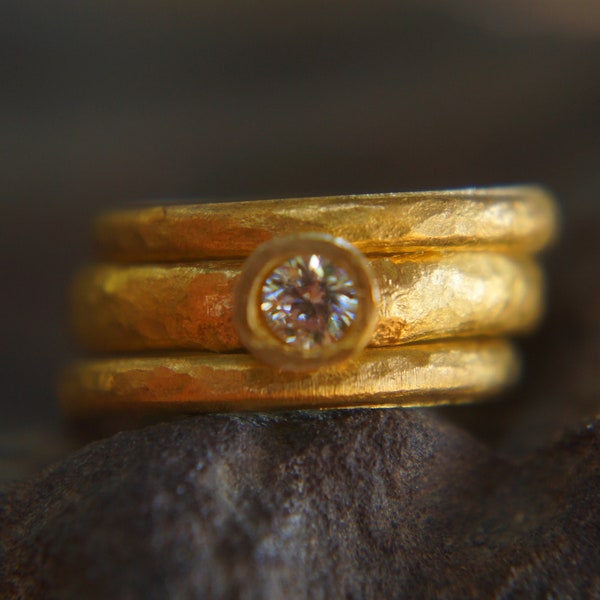 wedding ring set//gold diamond ring//hammered diamond engagement ring//24k gold engagement//artisan diamond ring//boho engagement ring