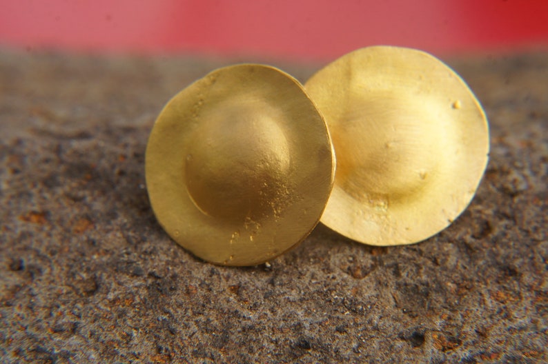 24K Gold studs//large 24k gold studs//24k designer Etsy