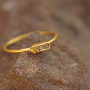 Guldkubisk diamantring, hantverksring, handgjord guldring, guldring i 24k, ekologisk boho-guld, 24k kubisk diamantring