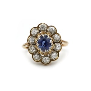 Daisy Ring - Gold, Sapphire and Diamonds 1950s Vintage